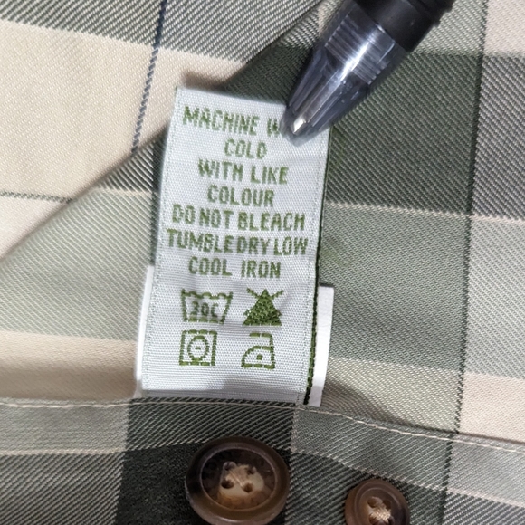 Orvis Button Front & Collar Long Sleeve Green Cream Plaid Shirt. Men's Large - Picture 6 of 7
